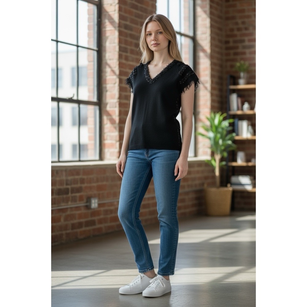 Elizabeth New York Women's Top Embellished Black‎ Size Medium